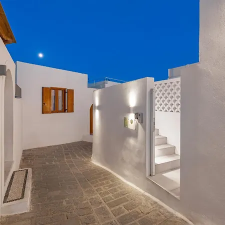 Kantouni Elegant דירה *