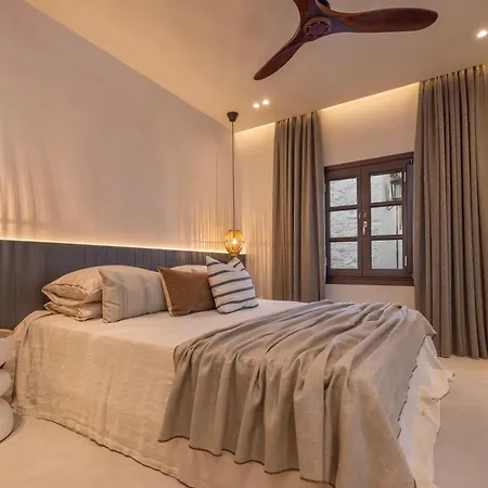 Kantouni Elegant Apartman *